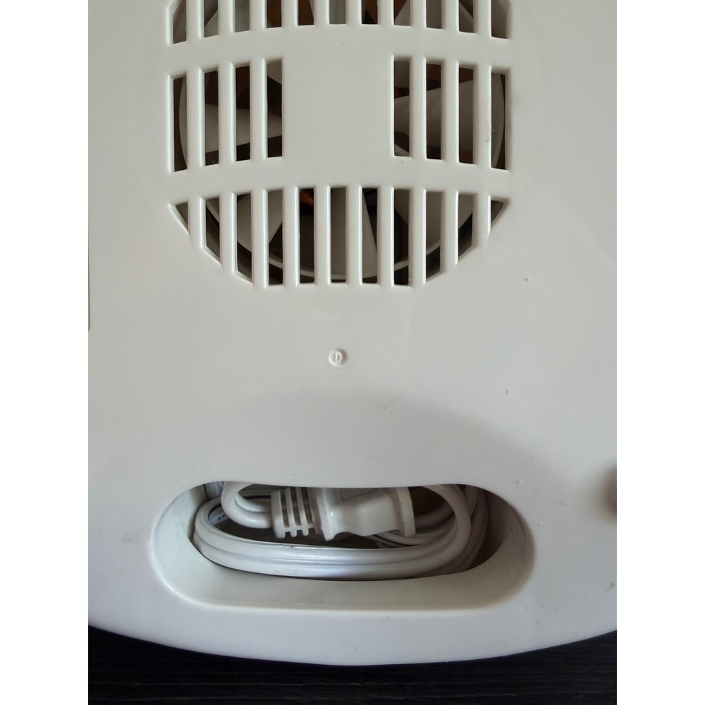 Cuisinart ICE-20 White Automatic Frozen Yogurt Ice Cream and Sorbet Maker - Picture 7 of 7